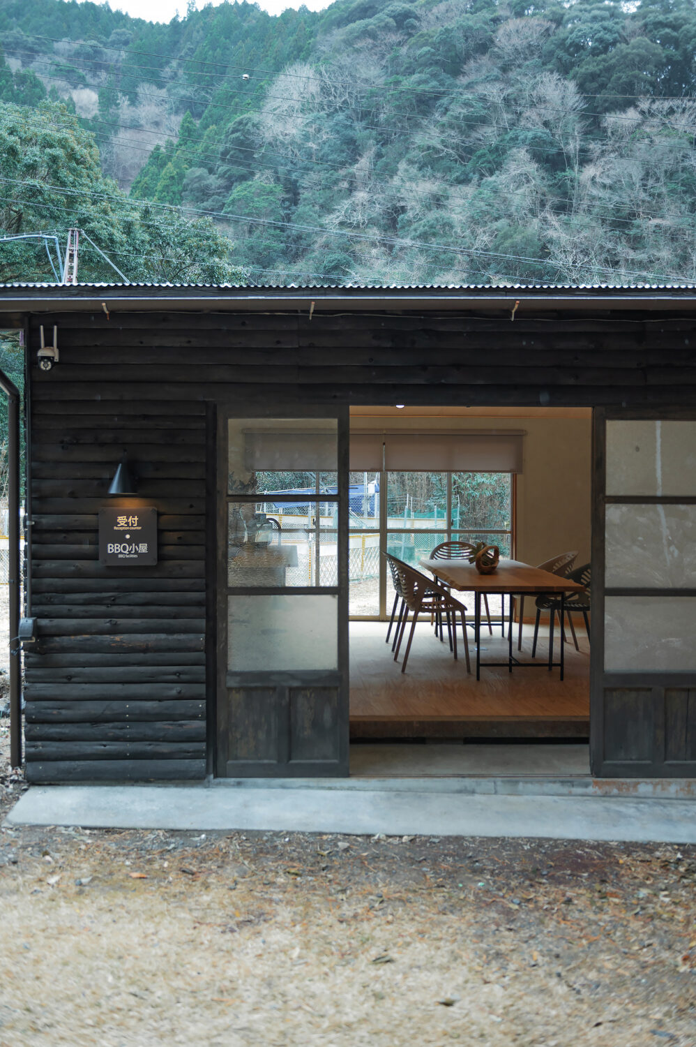 BBQ小屋の入り口